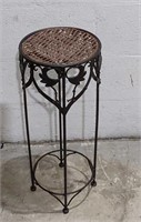 Wrought Iron & Wicker Plant Stand/Side Table U8B