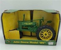 John Deere Model BN Ertl #5902 1/16 Scale
