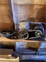 pair of pulleys, small compressor