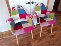 Nice Colorful Matching Chairs. PET FRIENDLY