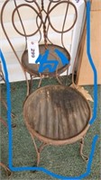 METAL FRAMED VTG. ICE CREAM CHAIR- ROUND SEAT