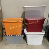 Storage Tote Containers (5) assorted with lids