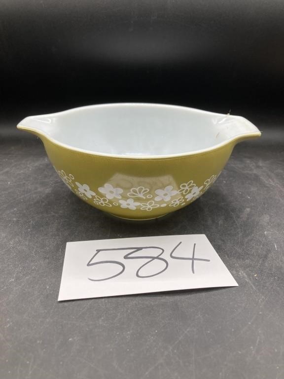 Vintage Pyrex Green Spring Blossom 443 Bowl