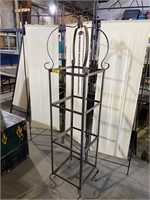 5’ Metal Stand