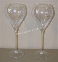 (K2) Pair of Crackle Glass Wine Goblets