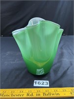 Art Glass Handkercheif Bowl