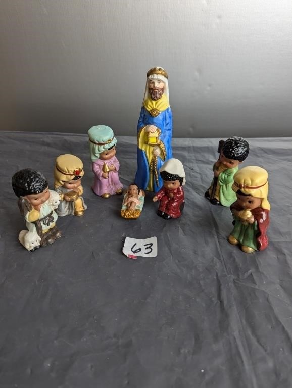 Nativity Ceramic Figures- 8 Pcs