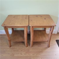(2) Solid Wood End Tables 22"L 20½"W 19½"T