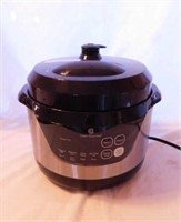 Cook's Essentials 2 qt. stainless pressure cooker