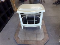Cast iron LP gas stove with hearth ventless