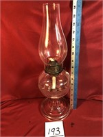 Glass lamp w/flue, ribbon around middle