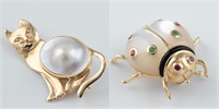 2 pearl brooches