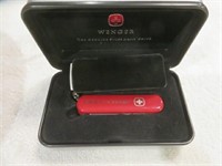 WENGER SWISS ARMY KNIFE IN CASE