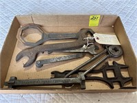 Walden-Reda Valge Adjusting Wrench & Other Tools