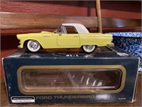 1:18 Scale Diecast 1955 Ford Thunderbird