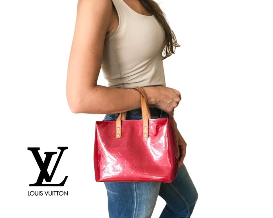 Sold at Auction: AUTHENTIC LOUIS VUITTON VERNIS READE PM PATENT LEATHER HAND  BAG