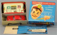 BOXED MARX ELECTRIC FILLING STATION W/ AUTO