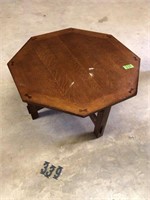 Mission Style Octagon Oak Coffee Table