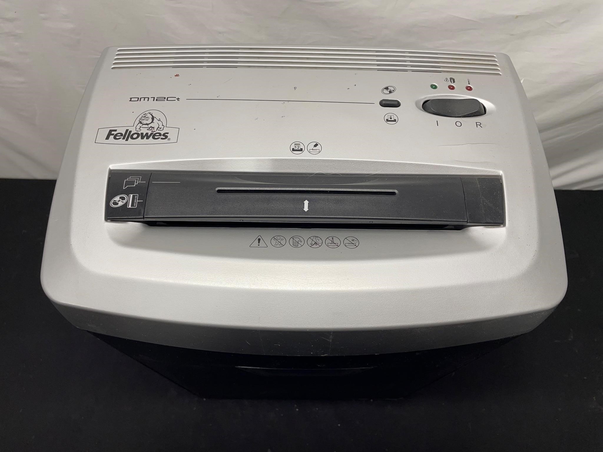 Fellows DM12C Paper Shredder