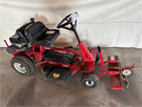 Snapper Mower w/ 28" Deck, 9HP w/ Dethatcher