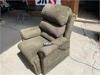 Massage/Heated/Articulating Chair