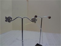 14Kt 2 Pairs Of Earrings, Flower & Garnet Diamond