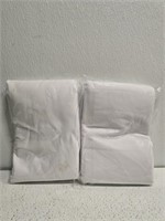 Lot of 2 packs of white sheets