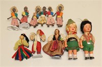 (11) Folk Dolls