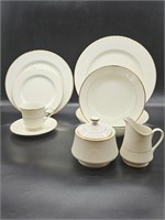 (44) Golden Ivory Japanese China Service for 8:
