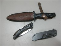 Three Pocket Knives & Sheathed Knife Longest 8"