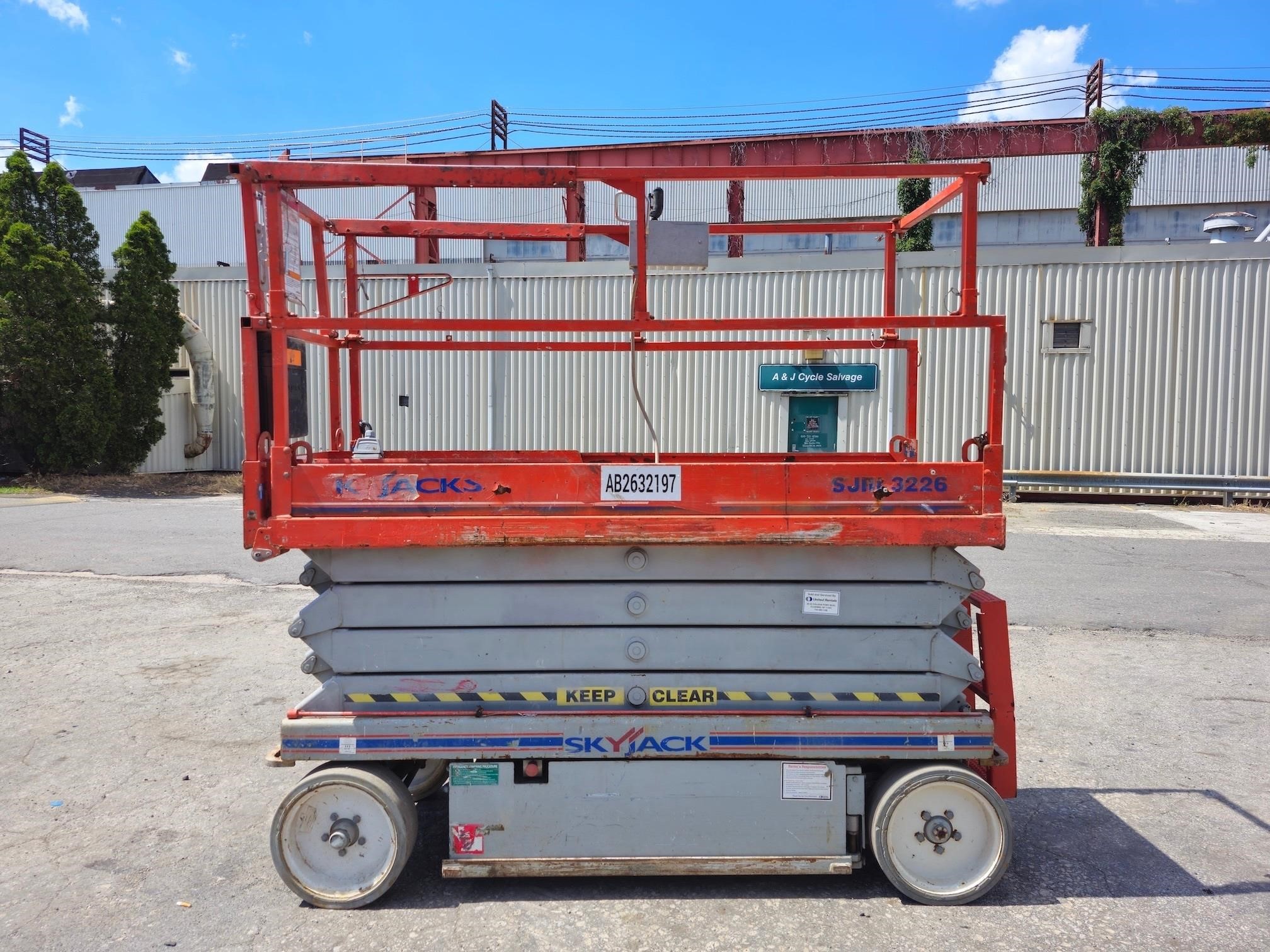 Skyjack SJ3226 26ft Scissor Lift