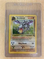 AERODACTYL HOLOGRAPH POKEMON CARD