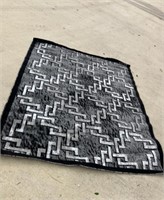 BLACK AND SILVER RUG