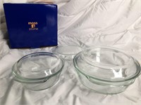 2 piece glass casserole w/ lids