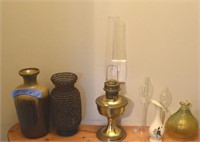 ANTIQUE OIL LAMP & VASES !-HALL