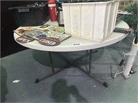 3 Moulded Plastic Top Approx 1.2m Circular Tables