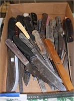 KNIVES BOX LOT