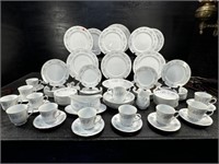 83 PC OF CARLTON 'CORSAGE' CHINA