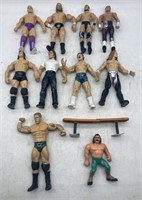 (JT) 10 WWE Action Figures Including Tripple H,