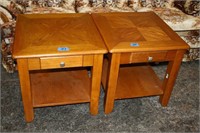Pair of  Wooden End Tables w/ Drawer