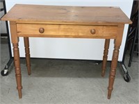 Pine 1-Drawer Writing Table w/Turned Legs