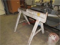 Steel Saw Horse with 21" Roller