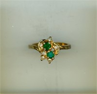 Gold Tone Green Setting Ring S6.5