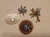 Assorted Brooches