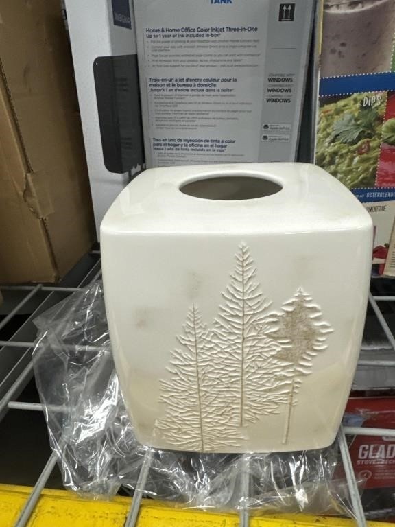 Winter Wonder Tissue Box