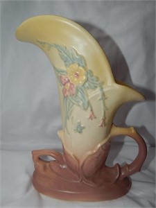 Hull Cornucopia Wildflower Vase W-9-8 1/2"