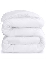 NEW $43 (K) Bed White Comforter