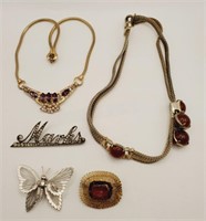 (JL) vtg Goldtone Necklaces and Brooch with