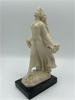 Resin Sculpture/Figurine