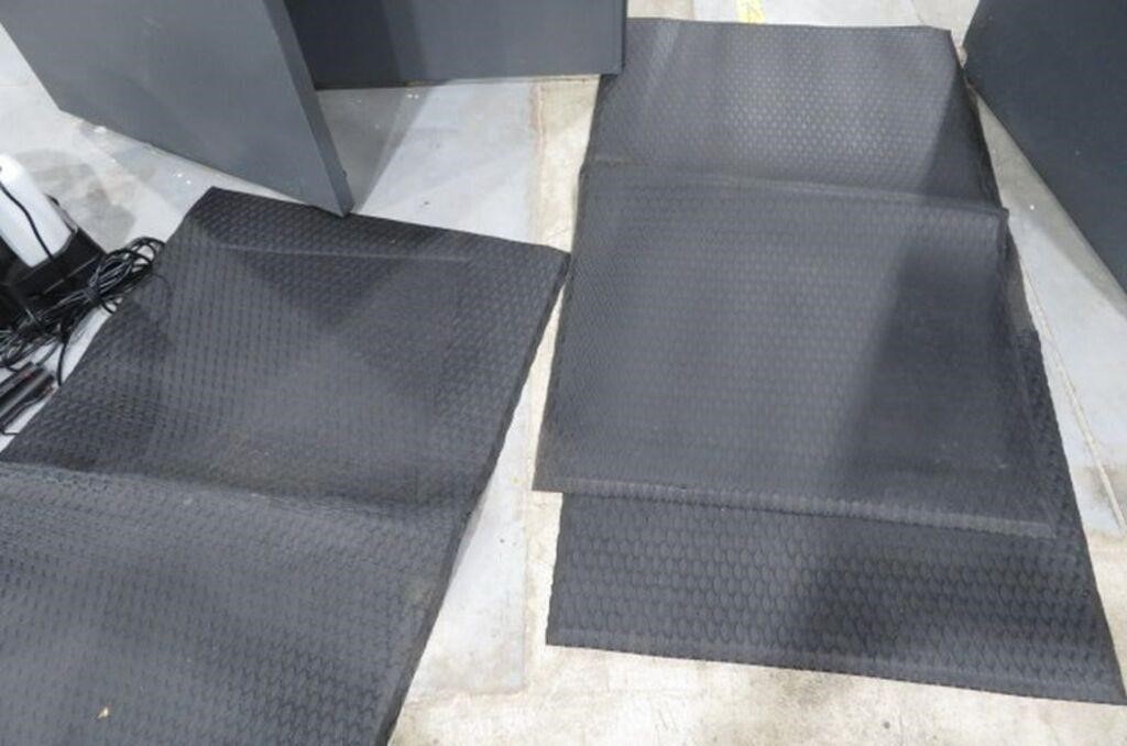 (3) Foam Anti Fatigue Floor Mats
